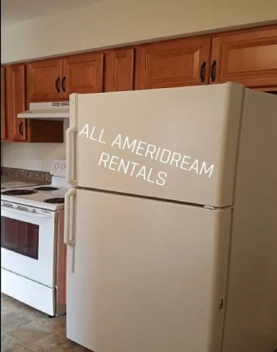 2 bed, $1,095 — Photo 3