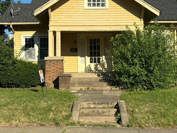 1212 N Granville Ave, Muncie, IN 47303