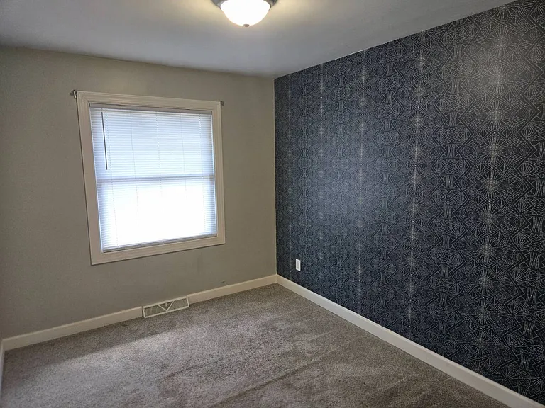 2723 Priscilla Ave — Photo 13