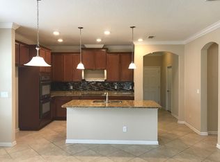 9076 Marsden St, Jacksonville, FL 32211