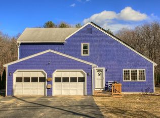 90 Royalston Rd, Phillipston, MA 01331