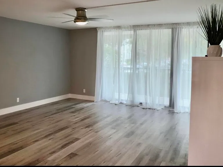 1301 River Reach Dr #111 — Photo 4