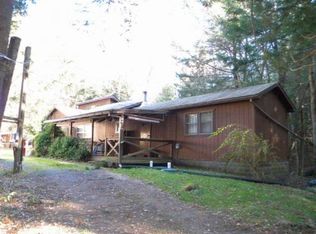 144 Navajo Rd, Honesdale, PA 18431