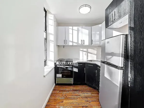 44 Malcolm X Blvd APT 4, Brooklyn, NY 11221