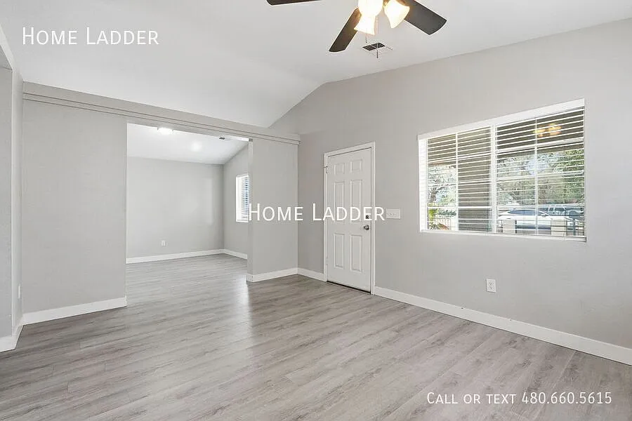 Room to Spread Out 4 Bed, 2 Bath Home in Casa Grande — Photo 4