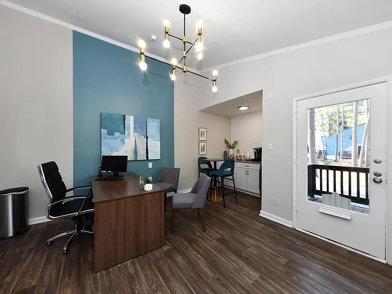 Leasing Office