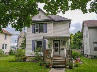 330 N Walnut St, Manteno, IL 60950