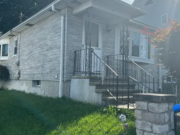 57 Avon Ave, Waterbury, CT 06708