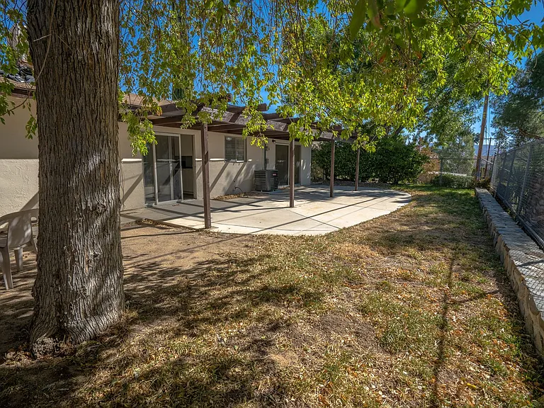 19726 Merryhill St — Photo 11