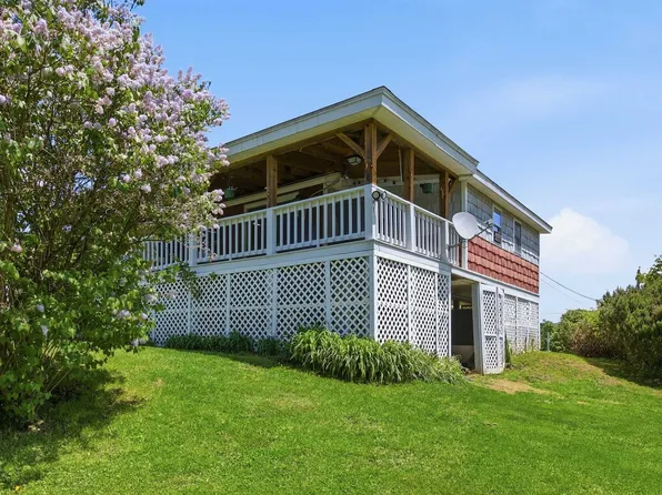219 Longmoore Drive, Ryegate, VT 05042