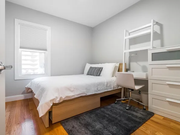 162 Cottage St #3A, Boston, MA 02128