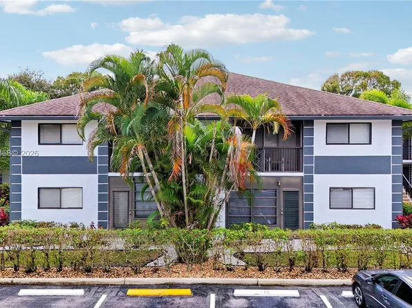 15364 Lakes Of Delray Blvd APT 61, Delray Beach, FL 33484