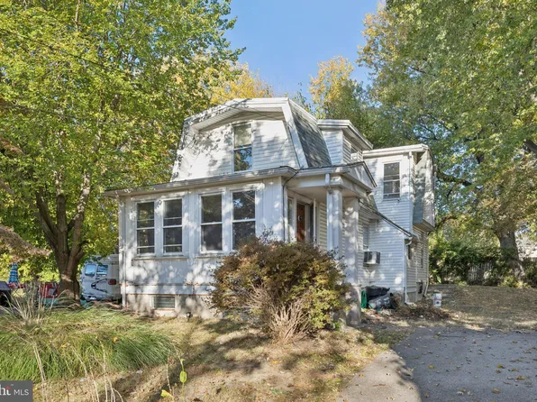 821 Lawnton Ter, Glenolden, PA 19036