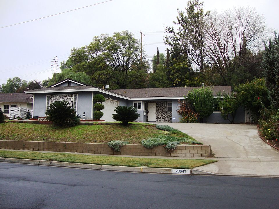 1st image of 23641 Palomino Dr