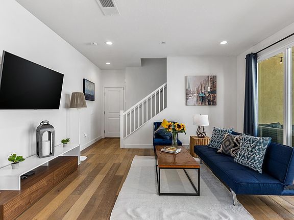 4th image of 1483 Ortega St