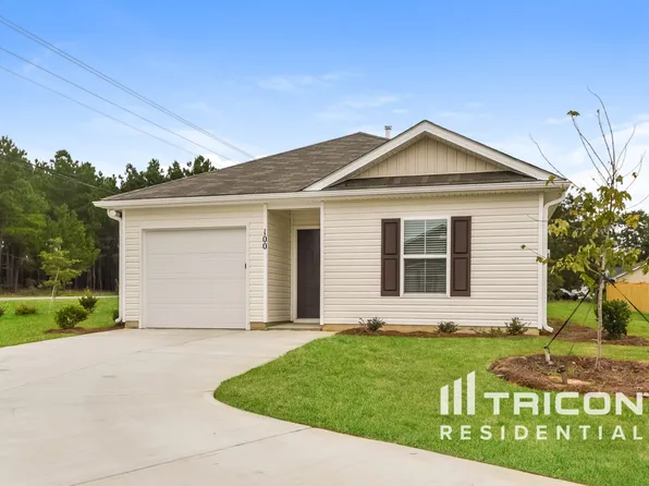 100 Carrington Dr, Lugoff, SC 29078