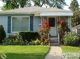 317 Roth Blvd, Clawson, MI 48017