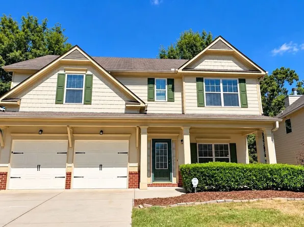 7495 Springbox Dr, Fairburn, GA 30213