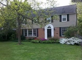 19006 Oxford Rd, Shaker Heights, OH 44122