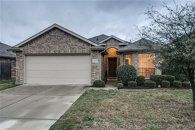 1st image of 2212 Julian Dr