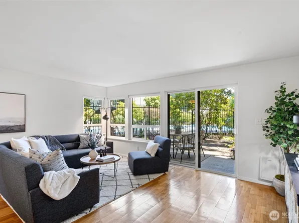 18906 8th Avenue NW #114, Shoreline, WA 98177