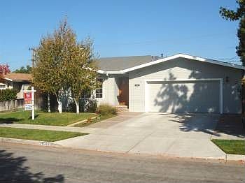 1st image of 6715 Clifford Dr