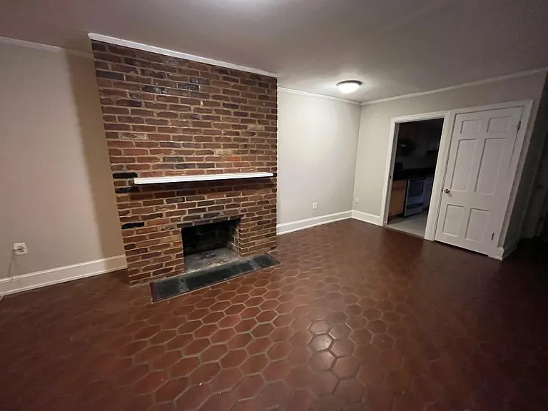 507 Constitution Ave NE #1 — Photo 6