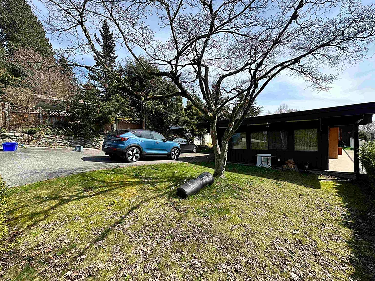 4897 Patrick Pl #BASEMENT — Photo 7