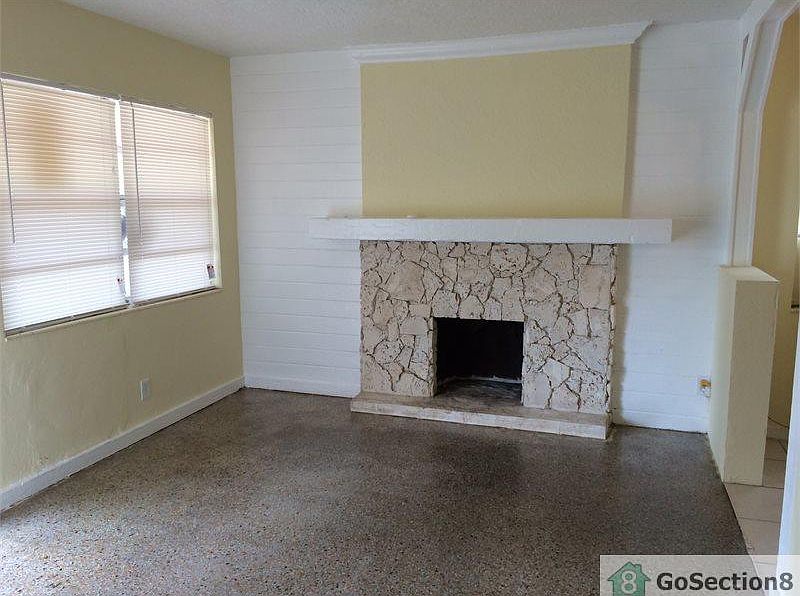 2nd image of 251 SW 21st Way