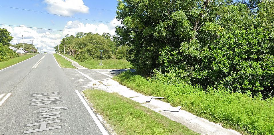2nd image of 1100 Highway 98 E