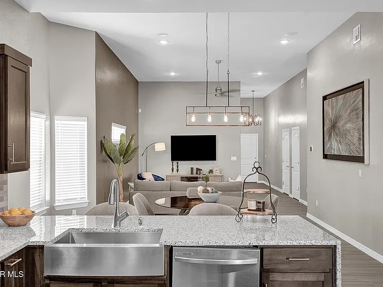 15340 Resolve Dr — Photo 13