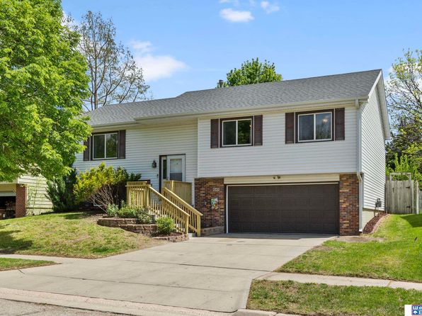 545 W Chadderton Dr, Lincoln, NE 68521