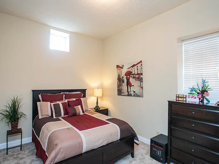 1508 Clover Ct — Photo 36