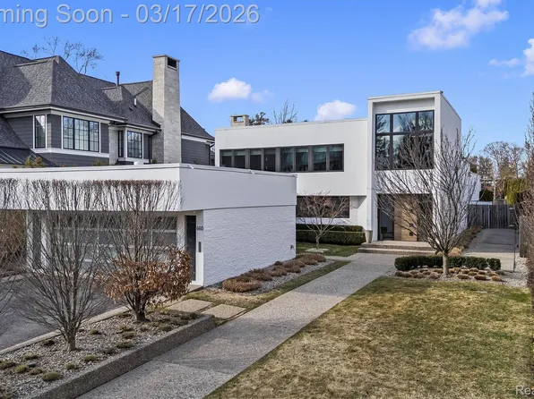 660 Dewey St, Birmingham, MI 48009