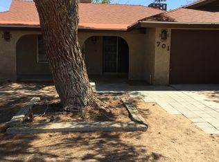 701 W Coral Ave, Ridgecrest, CA 93555