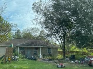 112 Broad Ridge Dr, Carriere, MS 39426