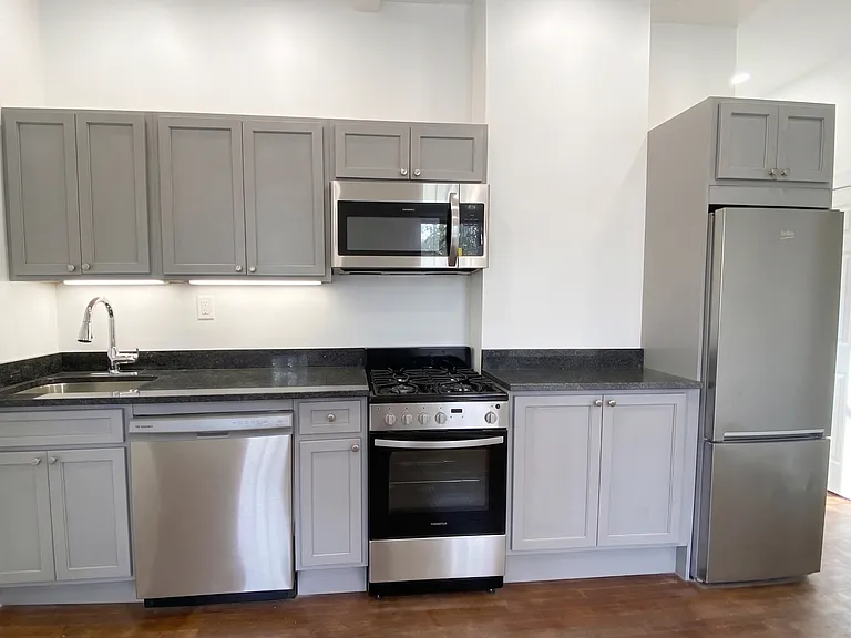 833 Whalley Ave #1 — Photo 9