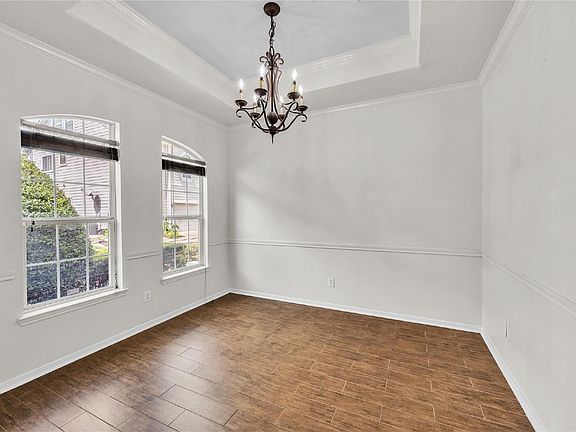3rd image of 2614 Shady Acres Ct
