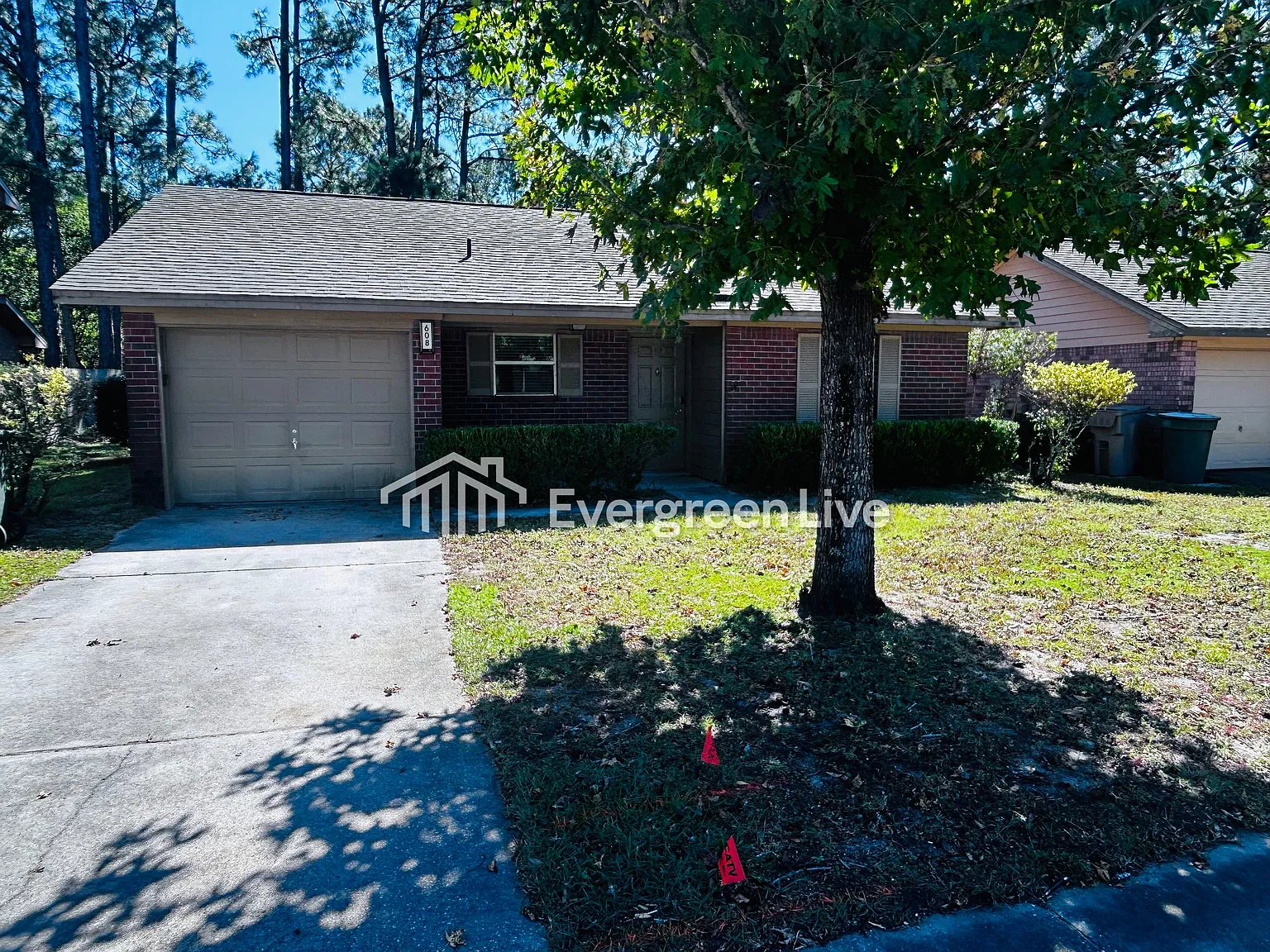 3 bed, 2.0 bath, 1694 sqft, $1,545 — Photo 1