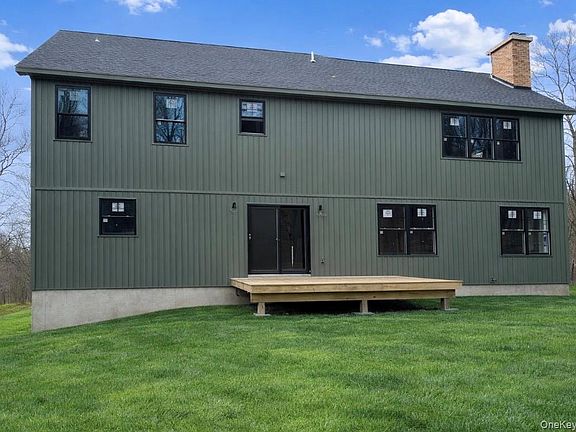 2nd image of 4 Cherry Hill Road