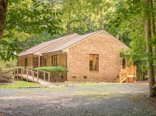 9021 Collins Creek Dr, Chapel Hill, NC 27516