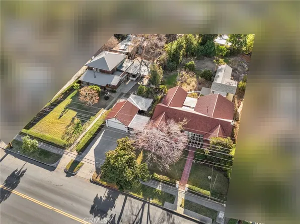 50 S Center St, Redlands, CA 92373