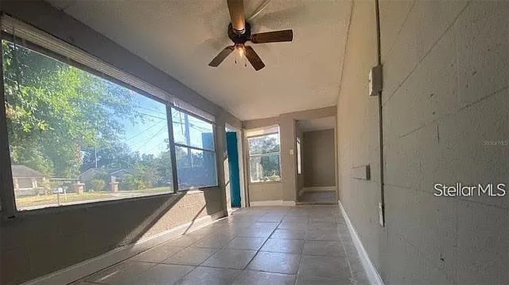 3 bed, 2.0 bath, 1350 sqft, $1,790 — Photo 3