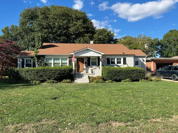 114 W College St, Stanley, NC 28164