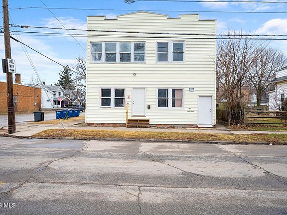 2nd image of 1752 Arlington Ave