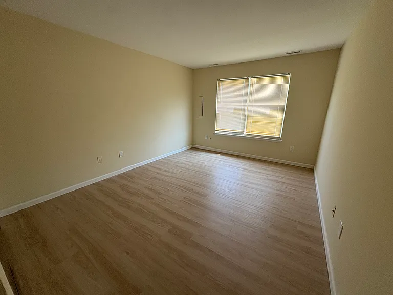 3511 Woodlands Dr #3511 — Photo 4
