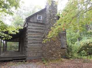 1272 Mountain Grove Rd, Franklin, NC 28734