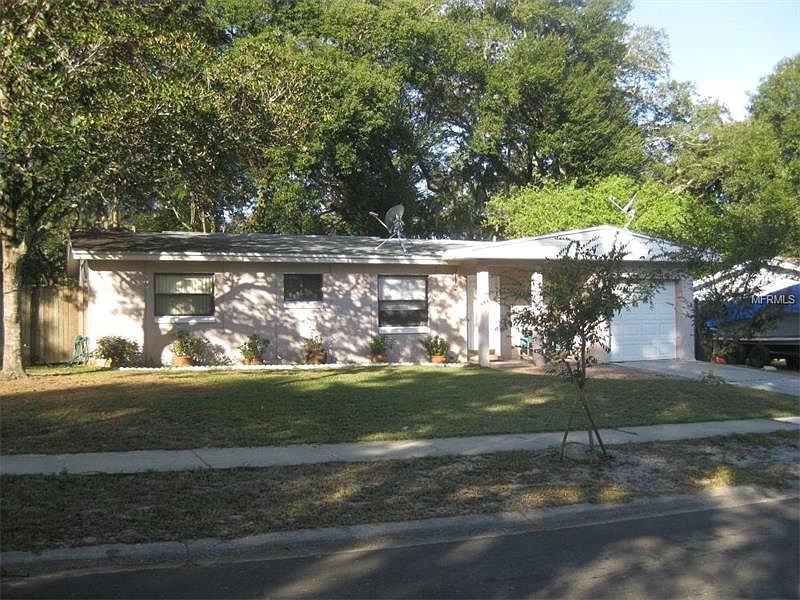 1st image of 2408 Sandalwood Dr