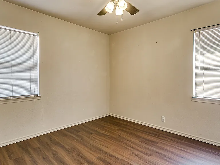 3417 S University Dr #D — Photo 9
