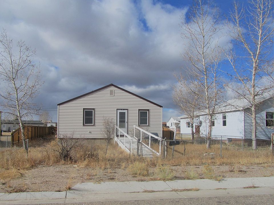 2nd image of 11 Taylor Ave
